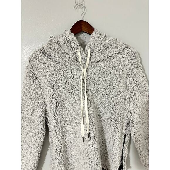 Dylan Clothing Sherpa True Grit Faux Fur Hoodie NWT - Picture 2 of 4